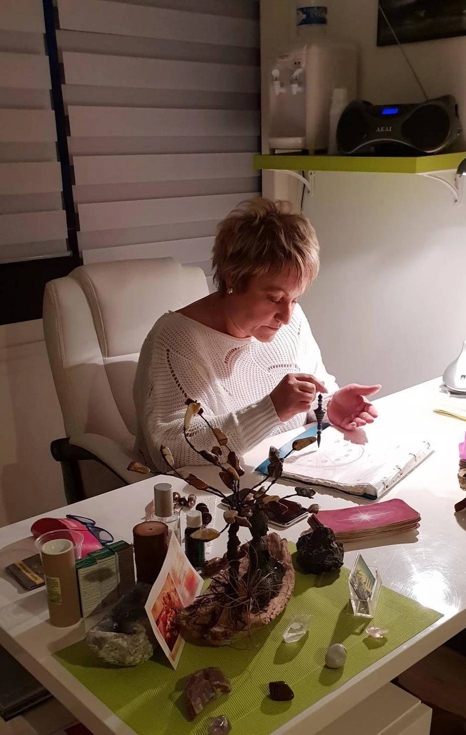 Séance de magnétisme et rééquilibrage énergétique par Nadège Refour, coupeur de feu dans les Landes.